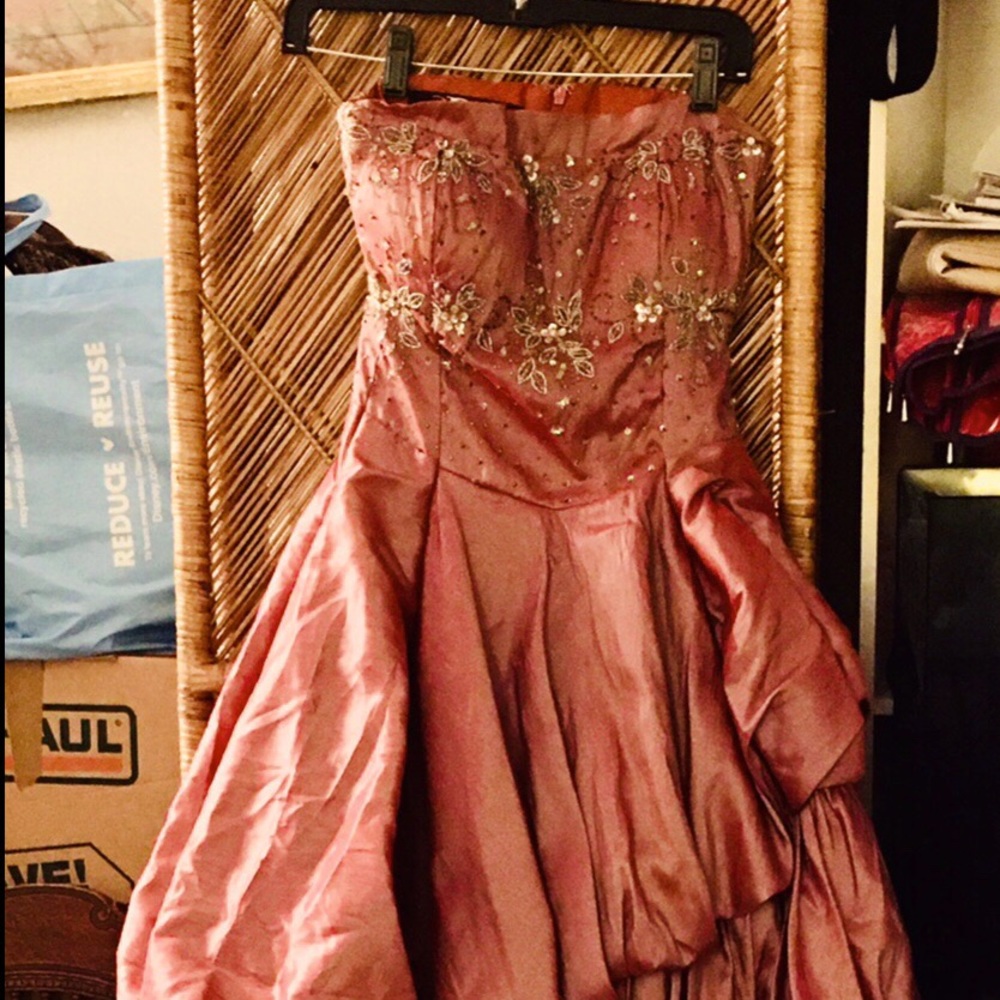 Beautiful custom made ballgown. Rich burgundy